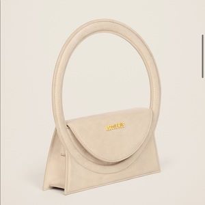 Jacquemus Bag : Le sac Rond in beige